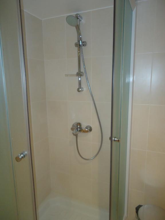 Petralona Apartment Agios Athanasios Room photo